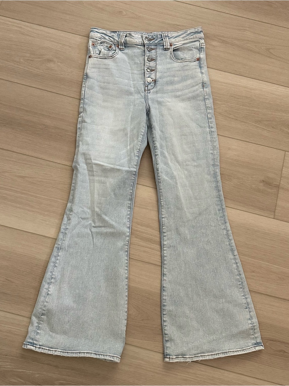 AE Ne(x)t Level Super High-Waisted Flare
Jean | Size 12 | Blue Mist